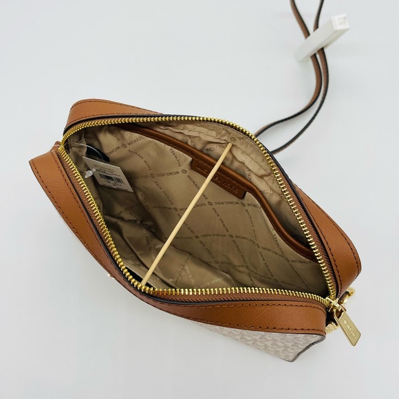 Michael Kors EW Crossbody Bag & ZA Card Case Wallet - Picture 6 of 11